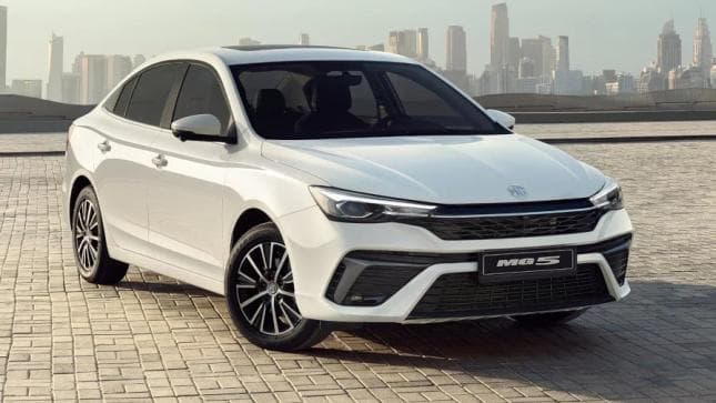 MG MG5 - 1