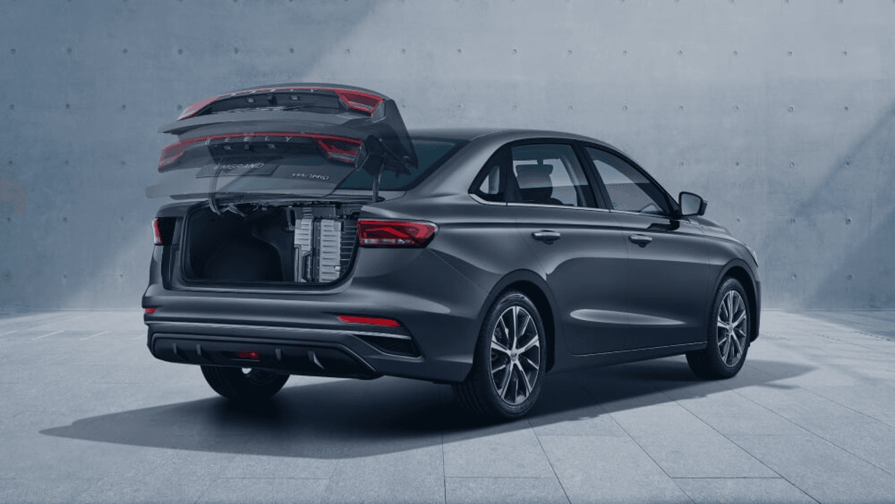 Geely Emgrand - miniature 4