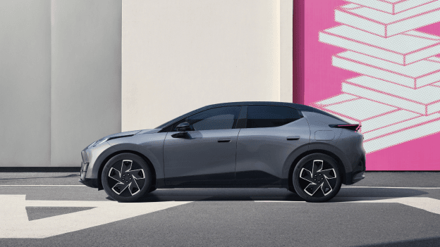 Lynk & Co 02 - miniature 4