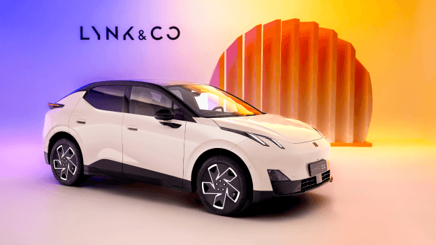 Lynk & Co 02 - miniature 3
