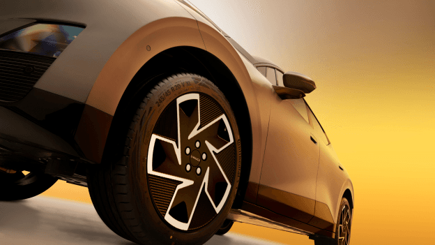 Lynk & Co 02 - miniature 2