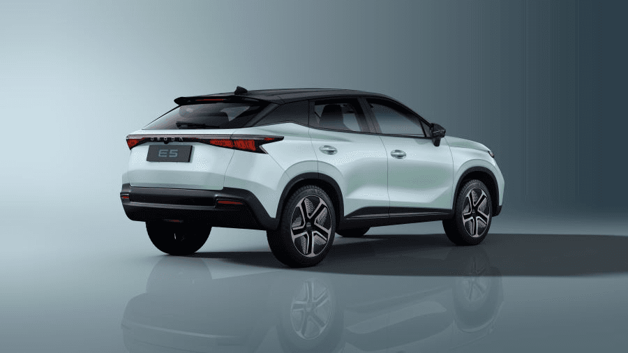 OMODA E5 - miniature 2